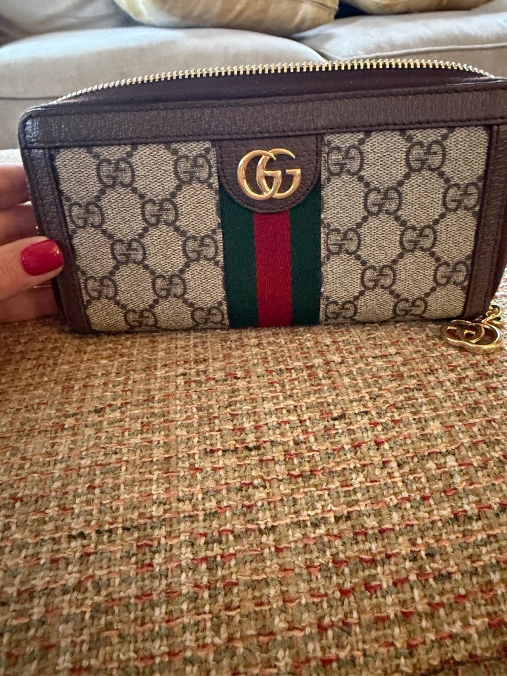Like new long Gucci Ophidia wallet